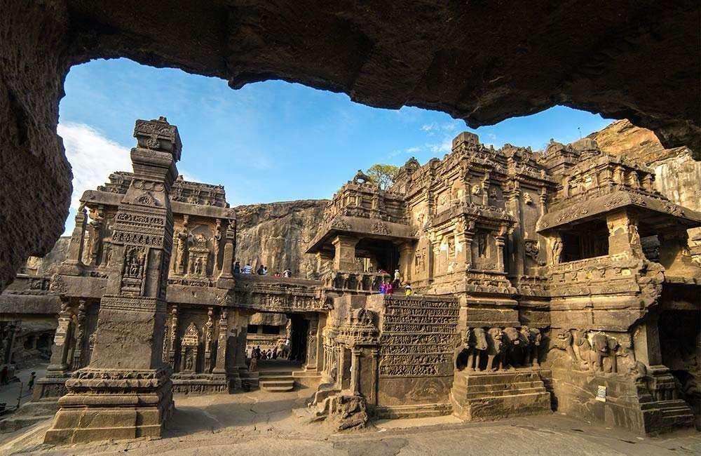 TEMPLO KAILASHA